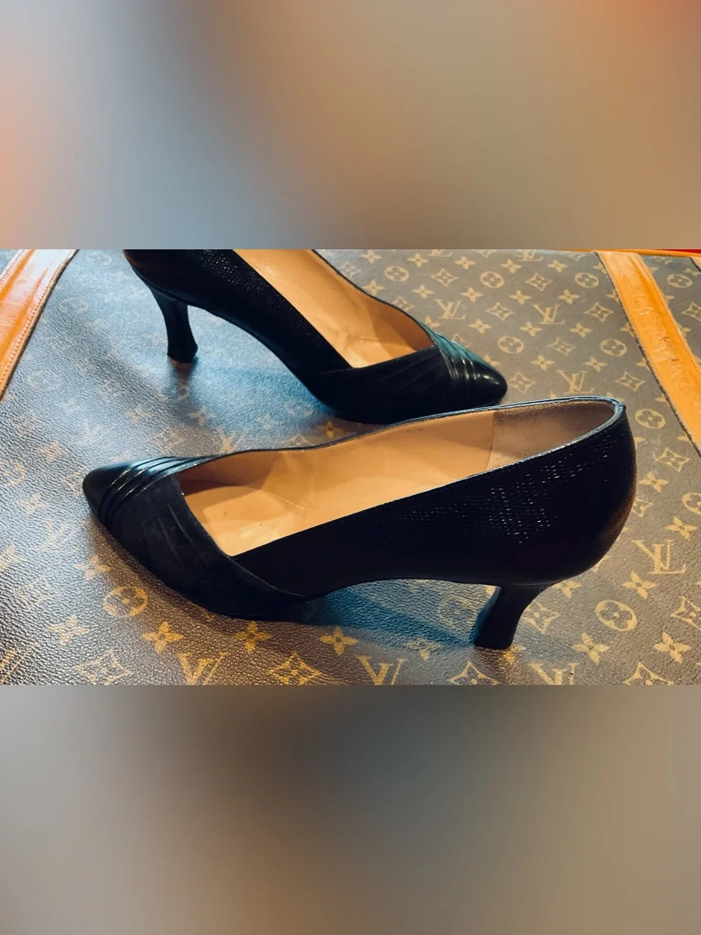 Bruno Magli Black Pointed-Toe Leather Pumps with Pleated Detail